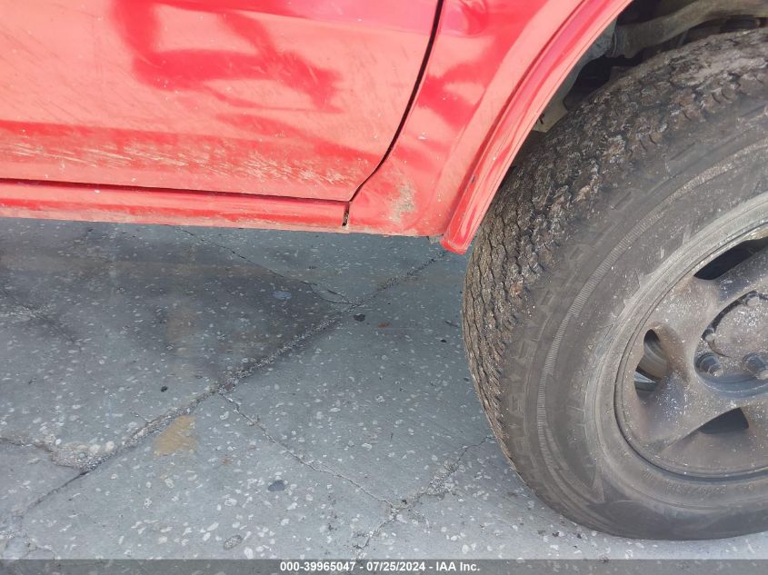 1997 Toyota Tacoma VIN: 4TAWM72N0VZ242110 Lot: 39965047