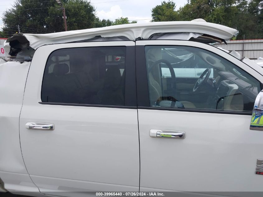 2017 Ram 2500 Laramie Mega Cab 4X4 6'4 Box VIN: 3C6UR5NL2HG644475 Lot: 39965440