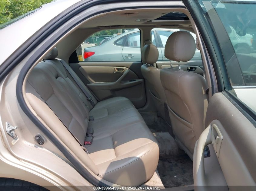 2000 Toyota Camry Xle V6 VIN: 4T1BF28K6YU955250 Lot: 39965499