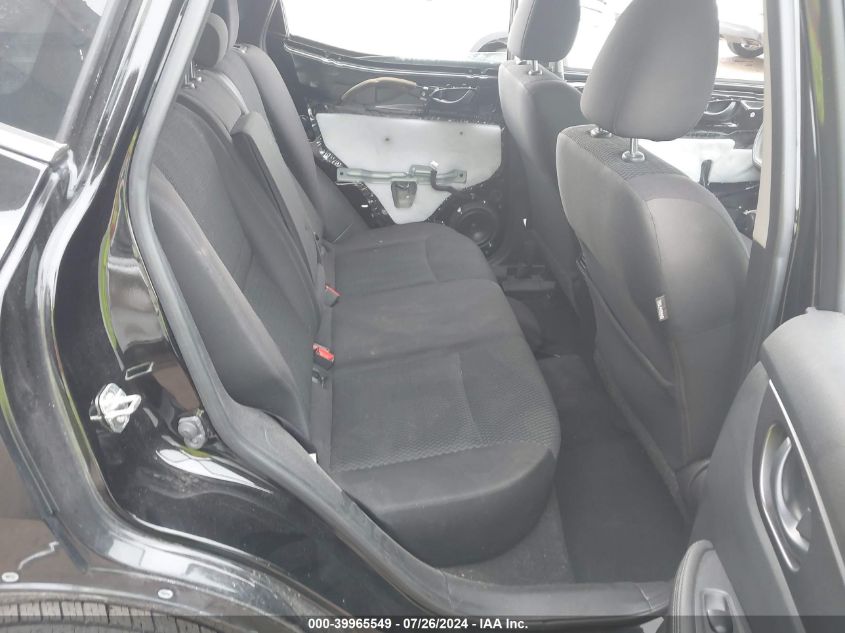 JN1BJ1CR5JW269232 2018 Nissan Rogue Sport S