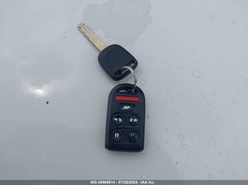 2005 Honda Odyssey Touring VIN: 5FNRL38845B109841 Lot: 39965614