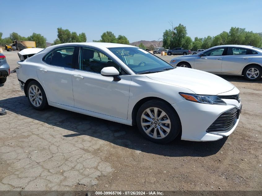 4T1B11HKXKU288487 2019 TOYOTA CAMRY - Image 1