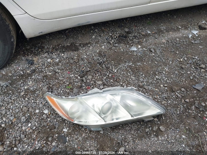 2007 Toyota Camry Le VIN: 4T1BE46KX7U688694 Lot: 39965720