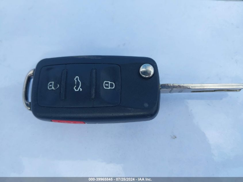 2012 Volkswagen Golf 2.5L 4-Door VIN: WVWDB7AJ1CW259397 Lot: 39965845