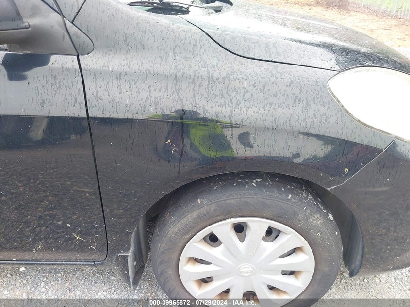 2013 Nissan Versa 1.6 S+ VIN: 3N1CN7AP0DL883483 Lot: 39965872