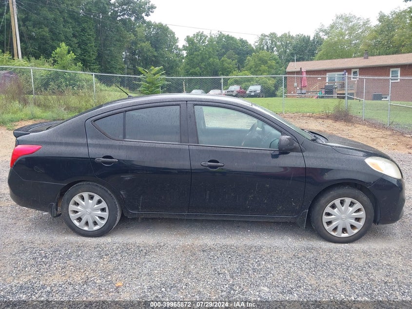 2013 Nissan Versa 1.6 S+ VIN: 3N1CN7AP0DL883483 Lot: 39965872