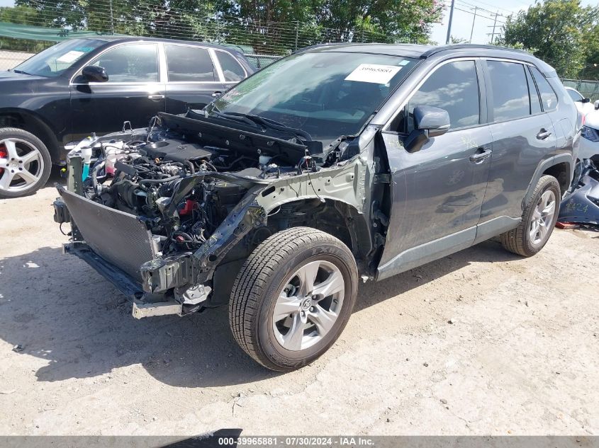 2T3W1RFV0NC189025 2022 TOYOTA RAV 4 - Image 2