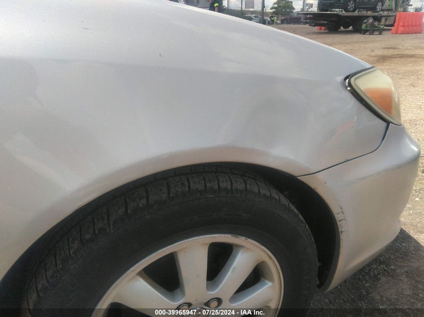 2003 Toyota Camry Xle V6 VIN: 4T1BF30K73U552050 Lot: 39965947