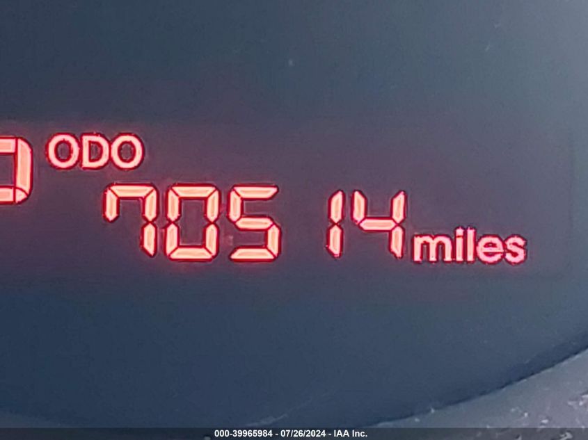 2011 Kia Soul + VIN: KNDJT2A22B7711295 Lot: 39965984