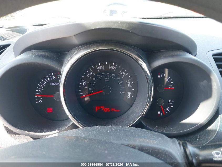 2011 Kia Soul + VIN: KNDJT2A22B7711295 Lot: 39965984