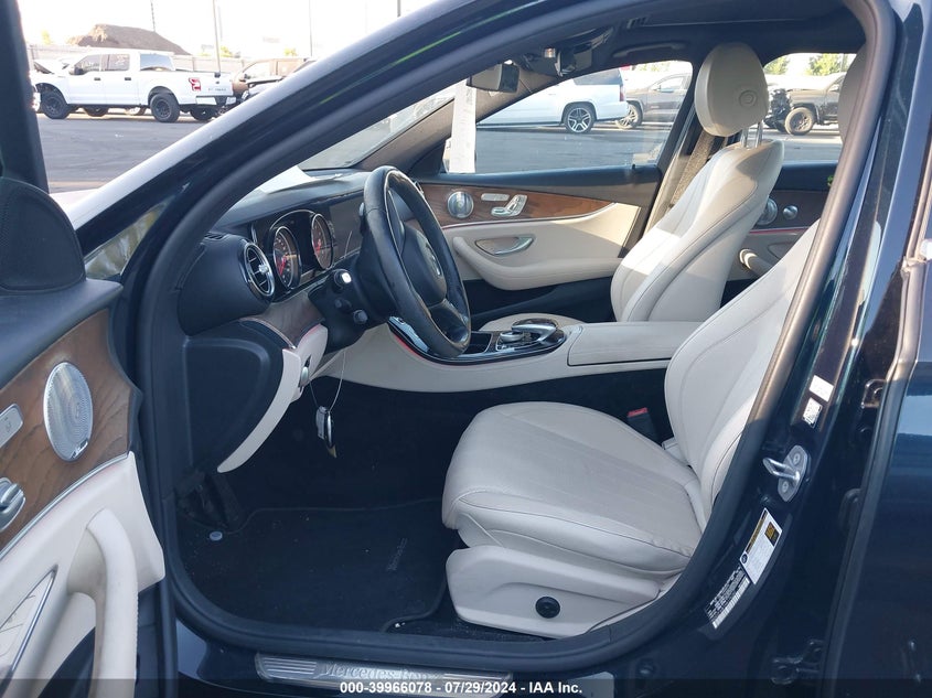 VIN WDDZF4JB1HA176242 2017 MERCEDES-BENZ E 300