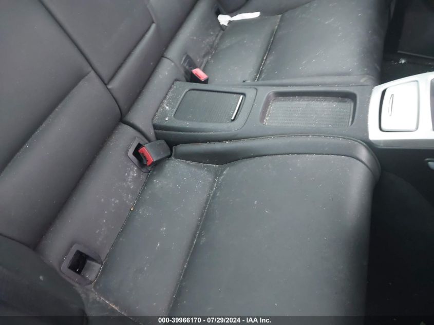 2008 BMW 328I VIN: WBAWB33598P133630 Lot: 39966170