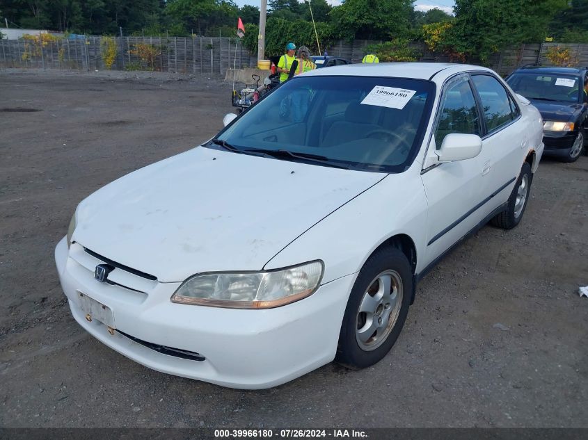 1HGCG6656YA045692 | 2000 HONDA ACCORD