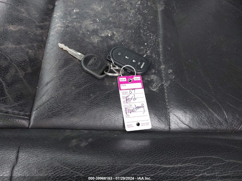 2007 Ford Mustang VIN: 1ZVFT84N575352023 Lot: 39966183