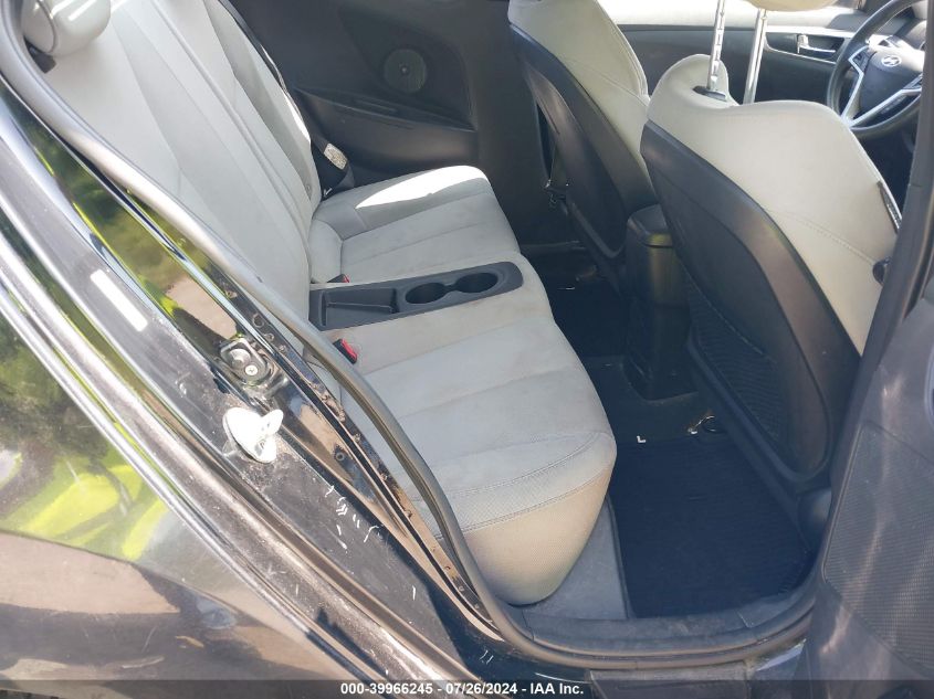 2012 Hyundai Veloster Base W/Gray VIN: KMHTC6AD3CU028232 Lot: 39966245