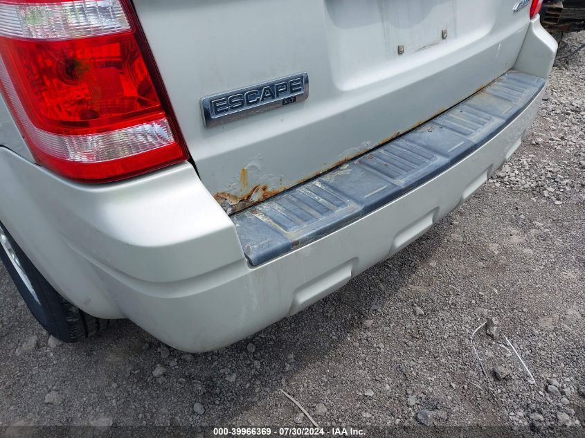 2009 Ford Escape Xlt VIN: 1FMCU93789KA87402 Lot: 39966369