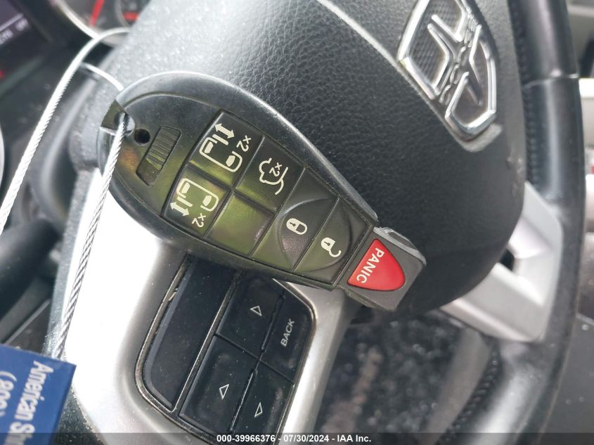 2013 Dodge Grand Caravan Sxt VIN: 2C4RDGCG0DR739054 Lot: 39966376