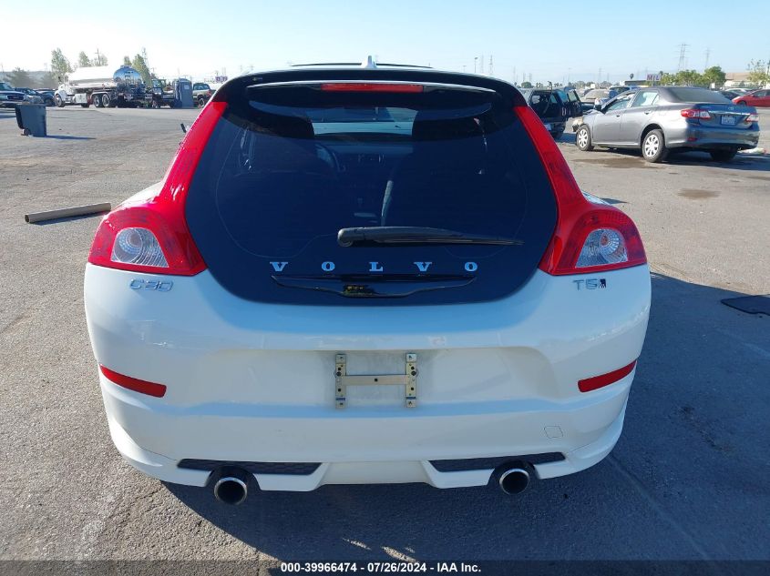 2011 Volvo C30 T5/T5 R-Design VIN: YV1672MKXB2233852 Lot: 39966474