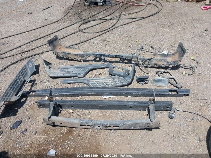 2011 Chevrolet Silverado 1500 Lt VIN: 1GCRKSE32BZ201784 Lot: 39966499