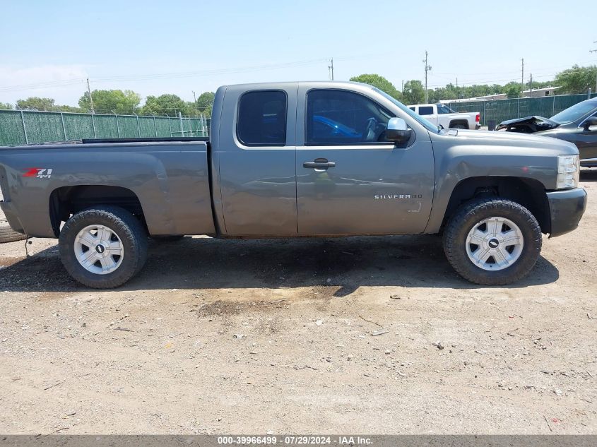 2011 Chevrolet Silverado 1500 Lt VIN: 1GCRKSE32BZ201784 Lot: 39966499