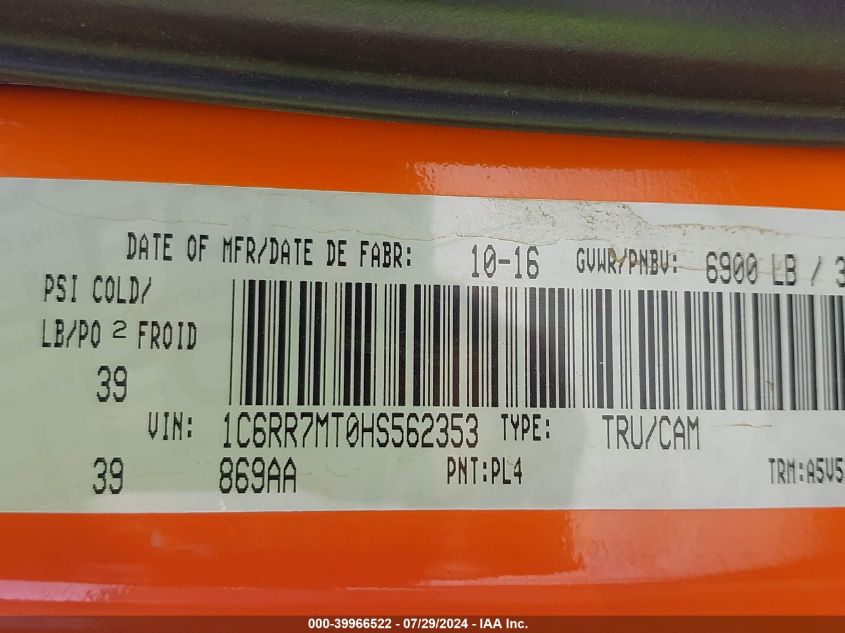 2017 Ram 1500 Sport VIN: 1C6RR7MT0HS562353 Lot: 39966522