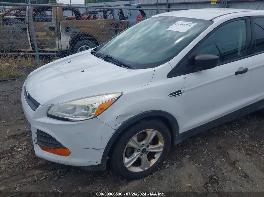 2016 Ford Escape S VIN: 1FMCU0F79GUC34982 Lot: 39966536