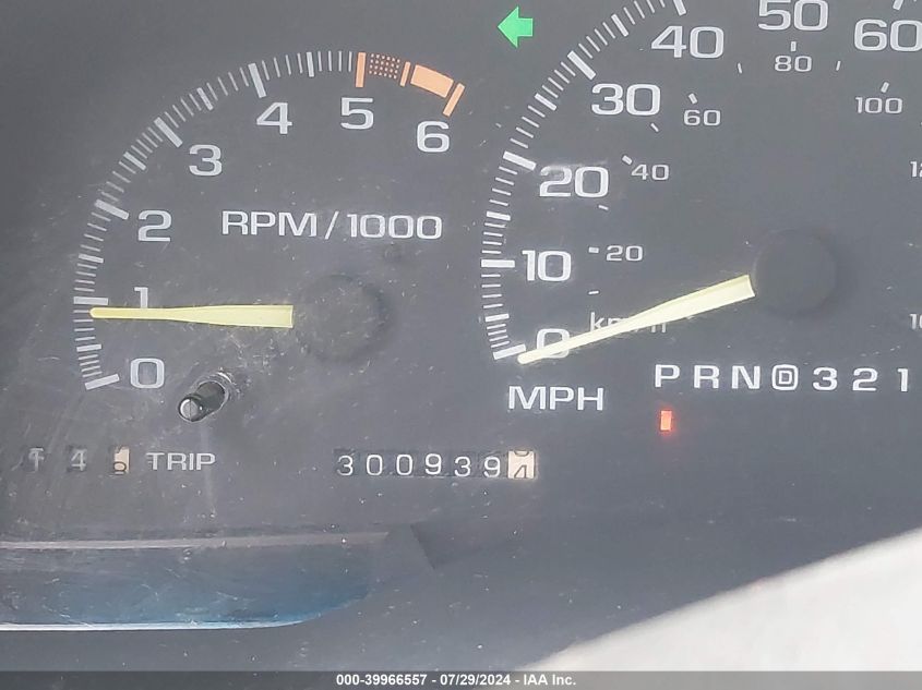 1996 Chevrolet Tahoe K1500 VIN: 1GNEK13R4TJ334036 Lot: 39966557