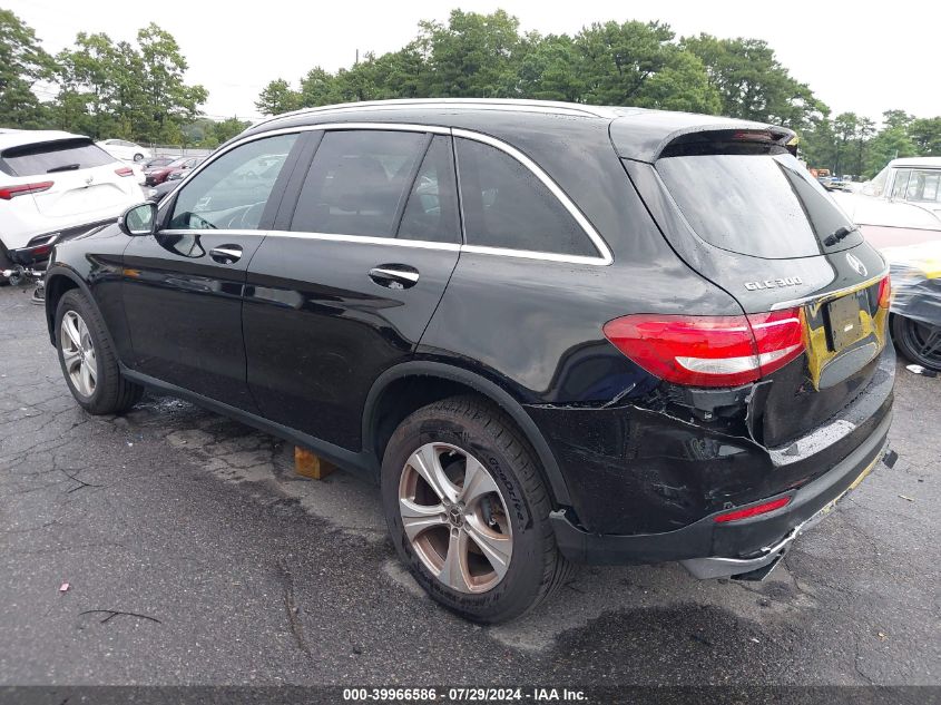 WDC0G4KB4JV090897 2018 Mercedes-Benz Glc 300 4Matic