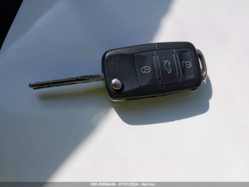 2003 Volkswagen Jetta Gl VIN: 3VWRK69M33M001300 Lot: 39966636