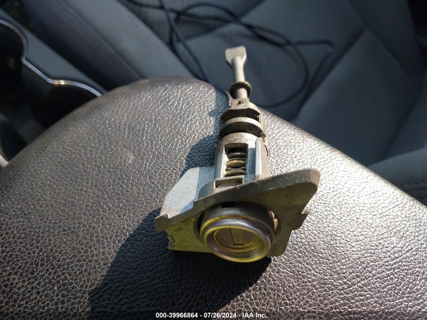 2012 Hyundai Elantra Gls/Limited VIN: KMHDH4AE2CU198794 Lot: 39966864