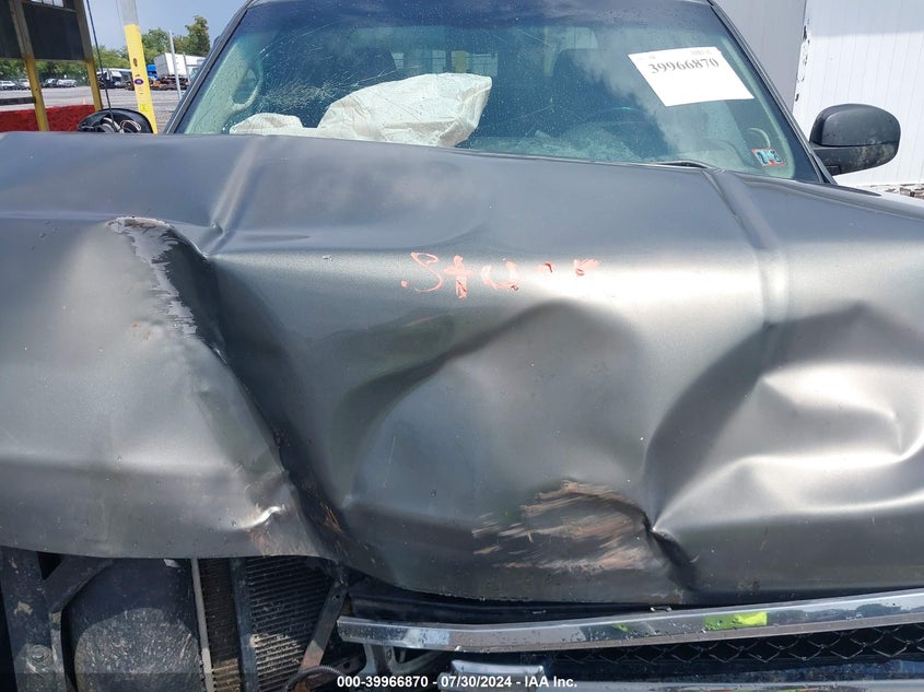 2011 Chevrolet Silverado 1500 Lt VIN: 3GCPKSE30BG294702 Lot: 39966870