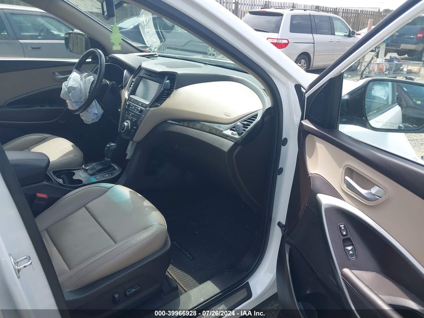 VIN 5XYZUDLB8HG457676 2017 HYUNDAI SANTA FE SPORT 2.4L