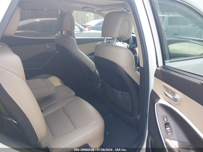 2017 Hyundai Santa Fe Sport 2.4L VIN: 5XYZUDLB8HG457676 Lot: 39966928