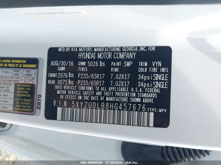 2017 Hyundai Santa Fe Sport 2.4L VIN: 5XYZUDLB8HG457676 Lot: 39966928