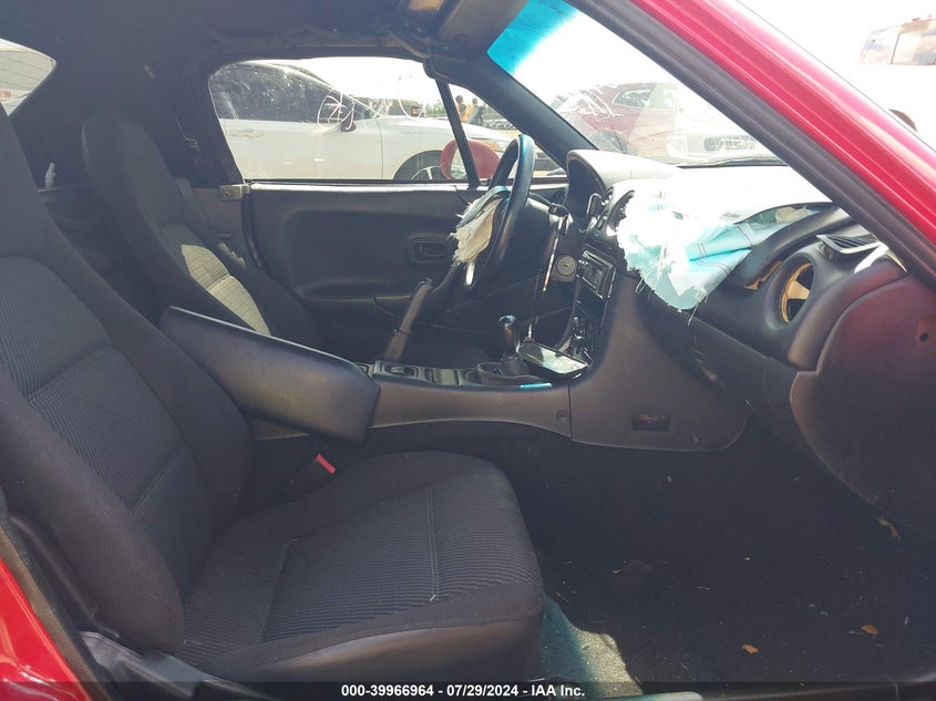 1999 Mazda Mx-5 Miata VIN: JM1NB3531X0134840 Lot: 39966964