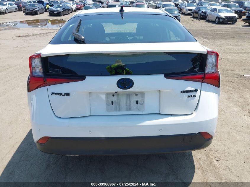 2022 Toyota Prius Nightshade Edition VIN: JTDKAMFUXN3167656 Lot: 39966967