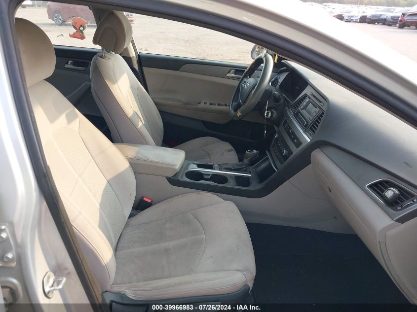 2015 HYUNDAI SONATA SE - 5NPE24AFXFH008922