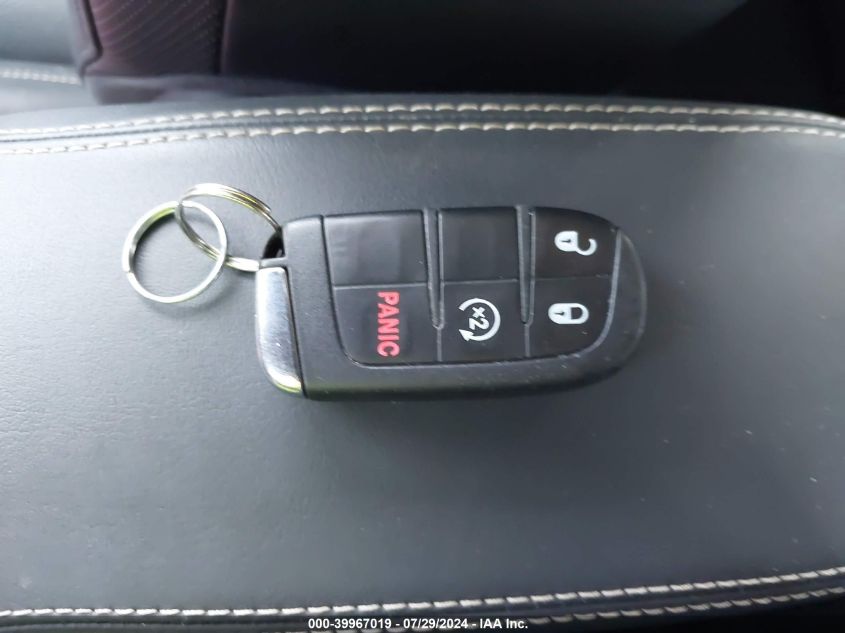 2017 Jeep Renegade Limited 4X4 VIN: ZACCJBDB9HPF79612 Lot: 39967019