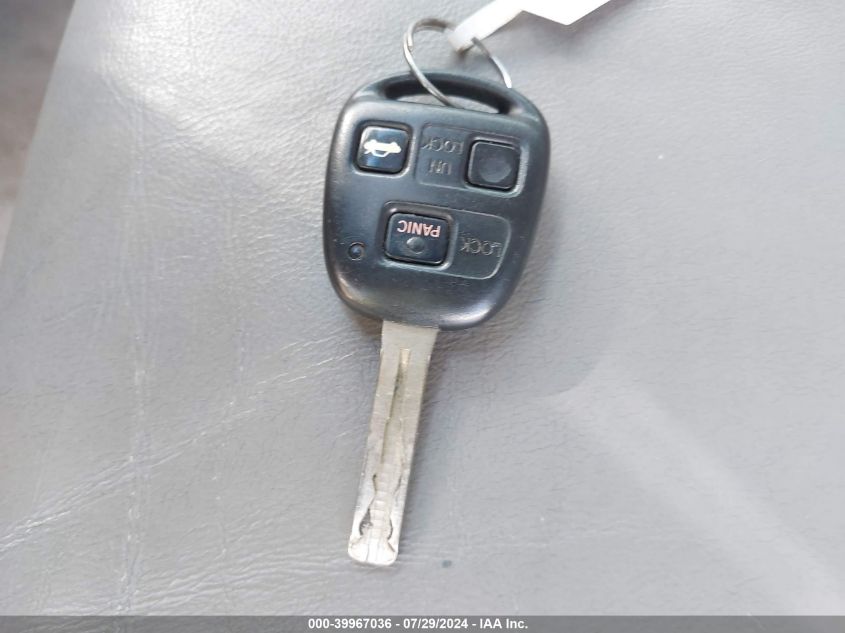 2004 Lexus Es 330 VIN: JTHBA30G145010936 Lot: 39967036