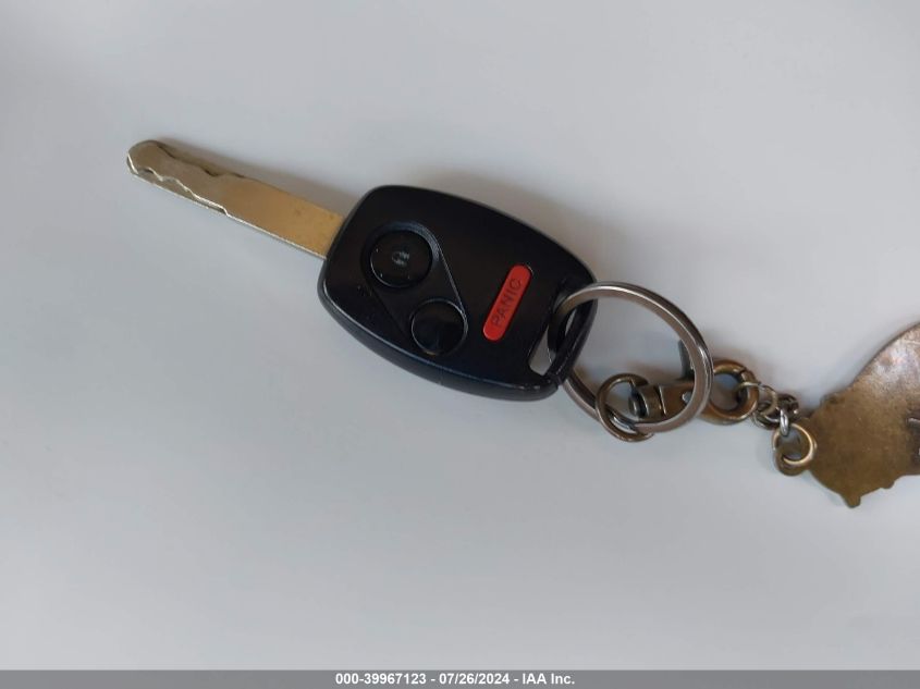 2006 Honda Odyssey Lx VIN: 5FNRL38226B066517 Lot: 39967123