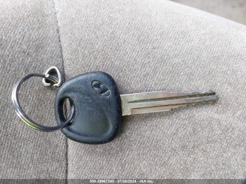 2004 Hyundai Sonata VIN: KMHWF25H04A086053 Lot: 39967240