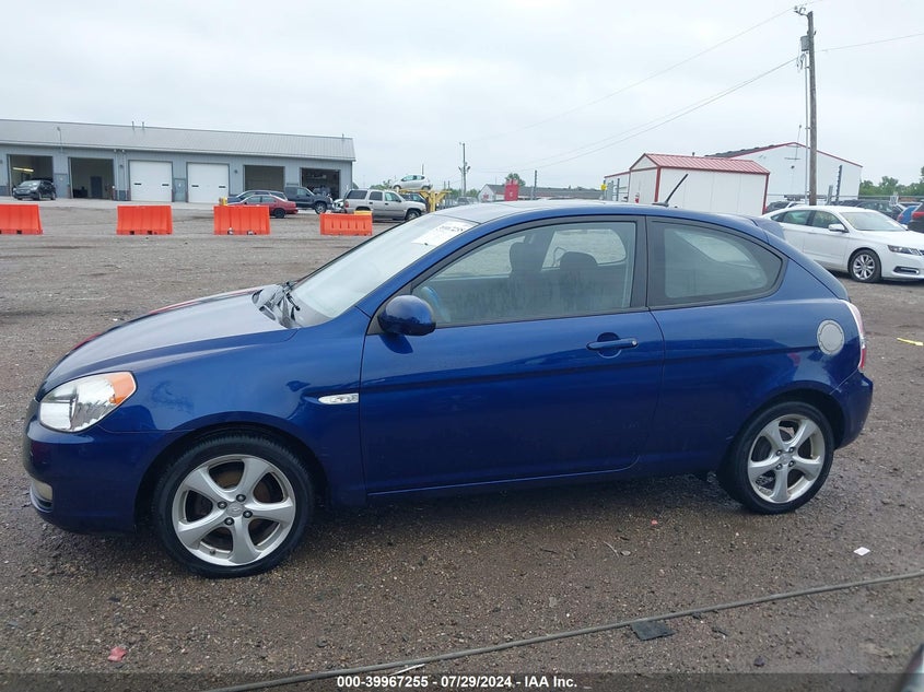2008 Hyundai Accent Se VIN: KMHCN36C08U083396 Lot: 39967255