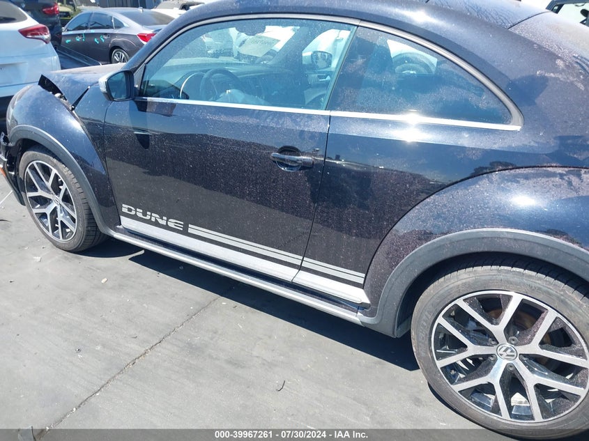 2016 VOLKSWAGEN BEETLE 1.8T DUNE - 3VWS17AT1GM632145