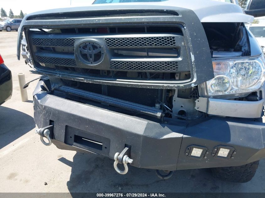 2010 Toyota Tundra Grade 5.7L V8 VIN: 5TFUY5F12AX146075 Lot: 39967276