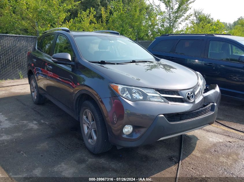 JTMRFREV8FJ038125 2015 TOYOTA RAV 4 - Image 1