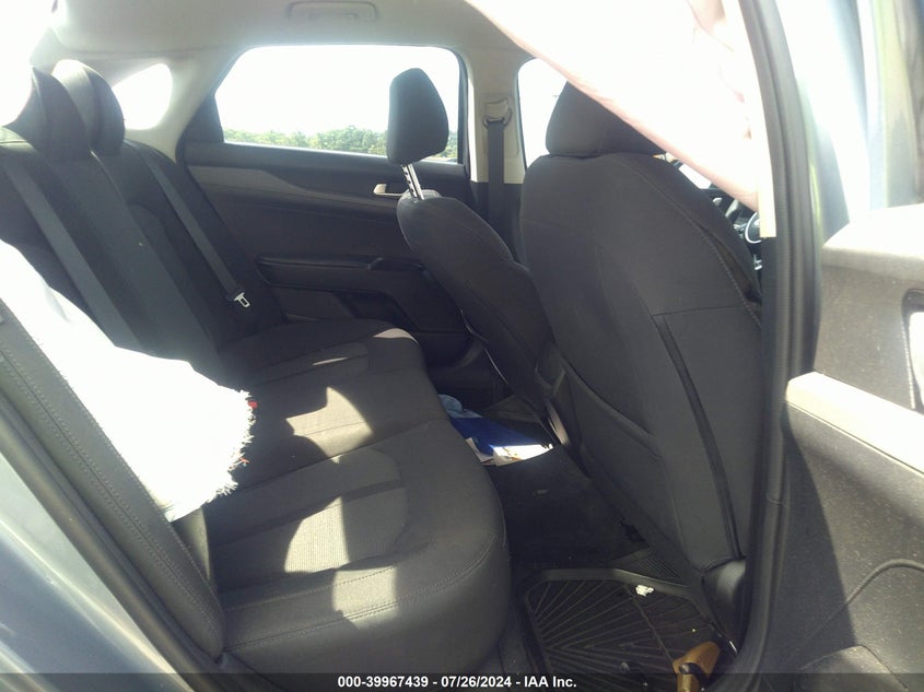 2021 KIA K5 LX - 5XXG24J23MG024894