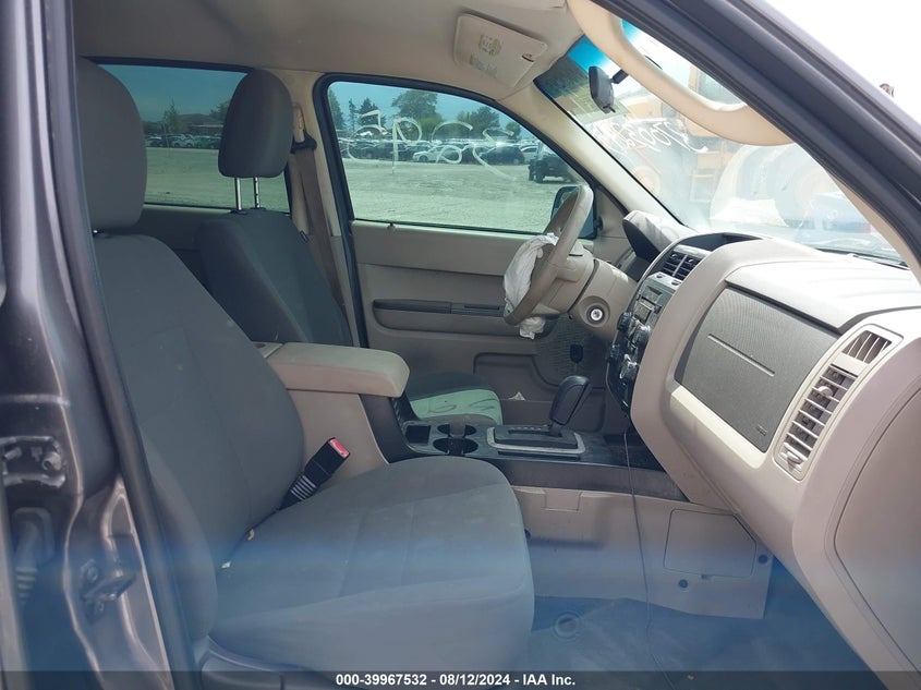 2010 FORD ESCAPE VIN: 1FMCU0C7XAKA77292