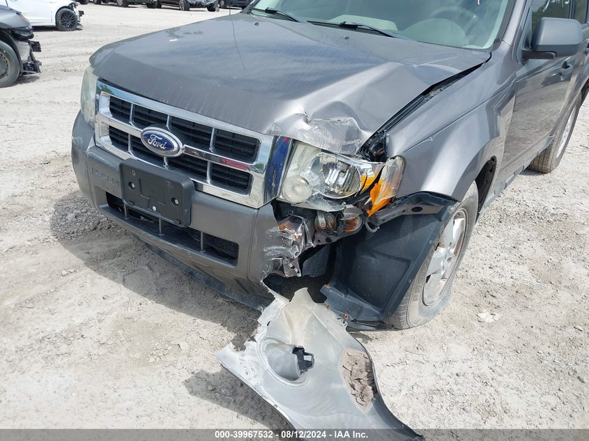 2010 FORD ESCAPE VIN: 1FMCU0C7XAKA77292
