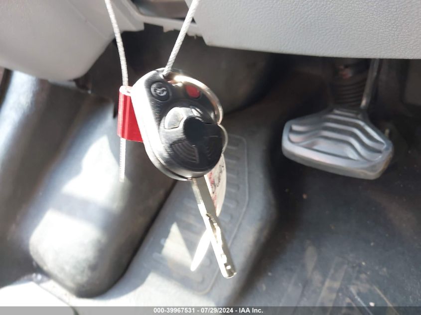 2017 Ford Transit-250 VIN: 1FTYR1YM8HKB18819 Lot: 39967531