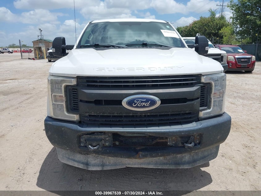 2018 Ford F-250 Xl VIN: 1FD7X2B64JEC27134 Lot: 39967539